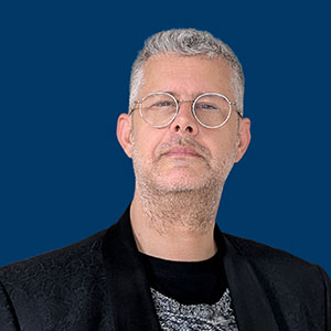 Bert De Coutere