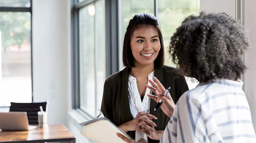 How to Use Coaching and Mentoring Programs to Develop New Leaders